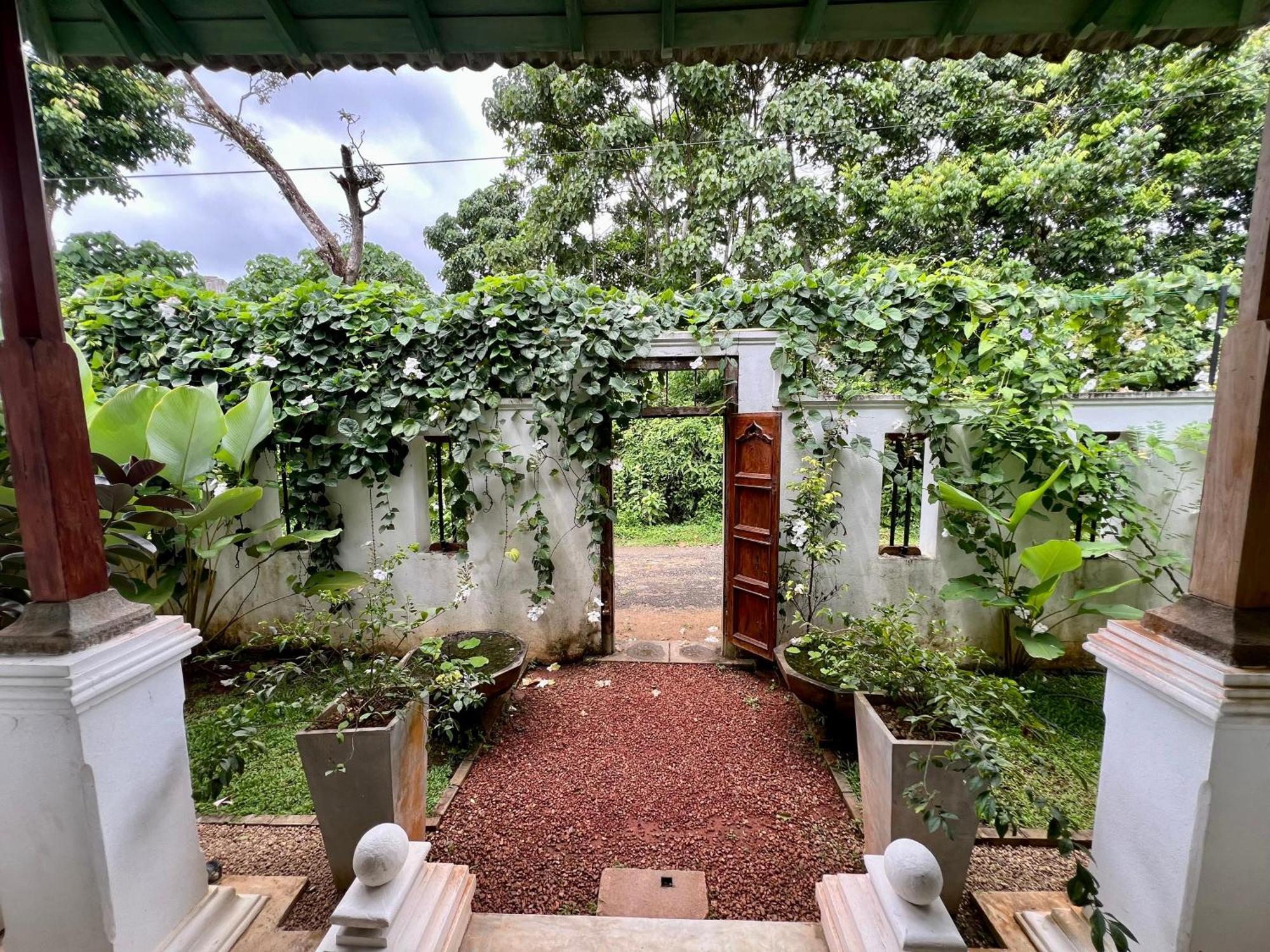 Villa seven faces Galle Esterno foto